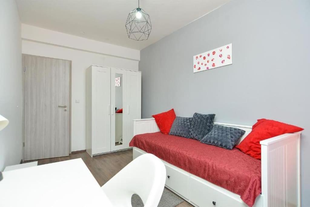 Apartament Maya *