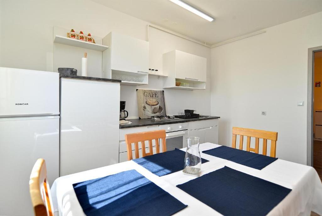 Apartament Maya