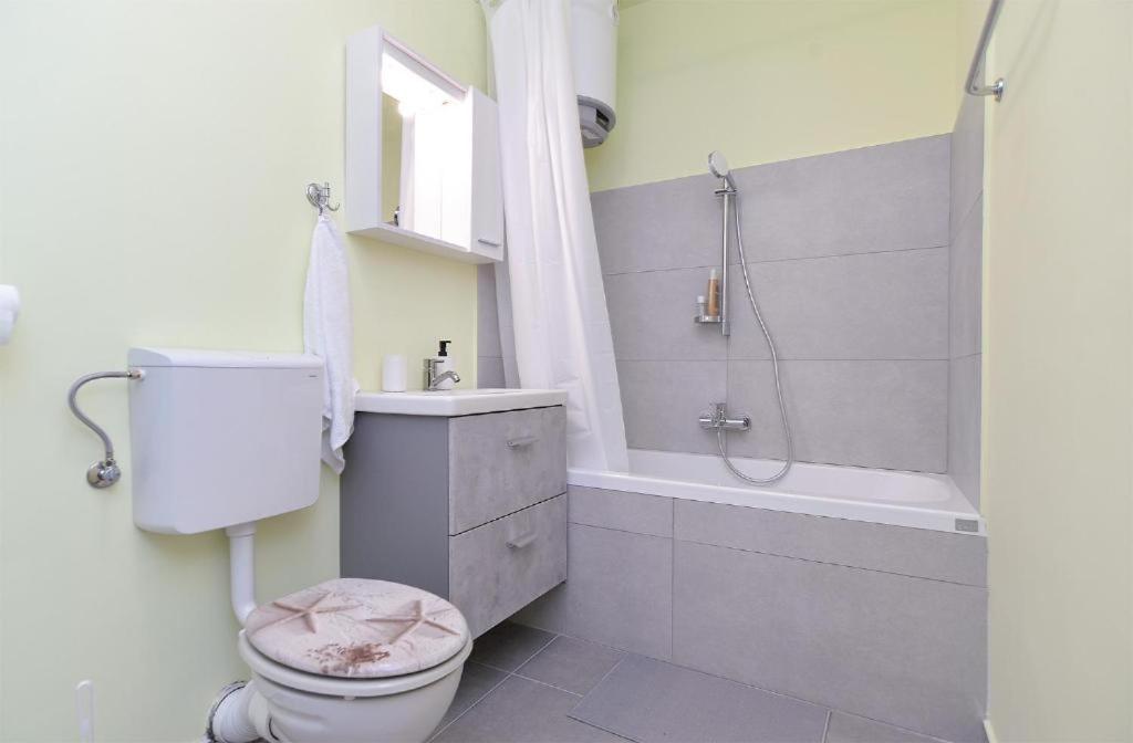 Apartament Maya *